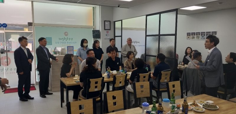 (2024.06.12.)김천 농협 시니어금융업무지원 어르신 격려 회식